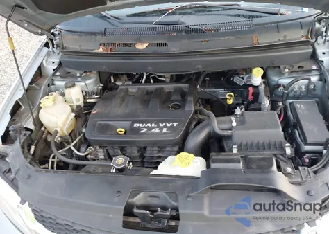 2013 Dodge Journey Sxt z USA, uszkodzony, nr VIN 3C4PDCBB5DT556817